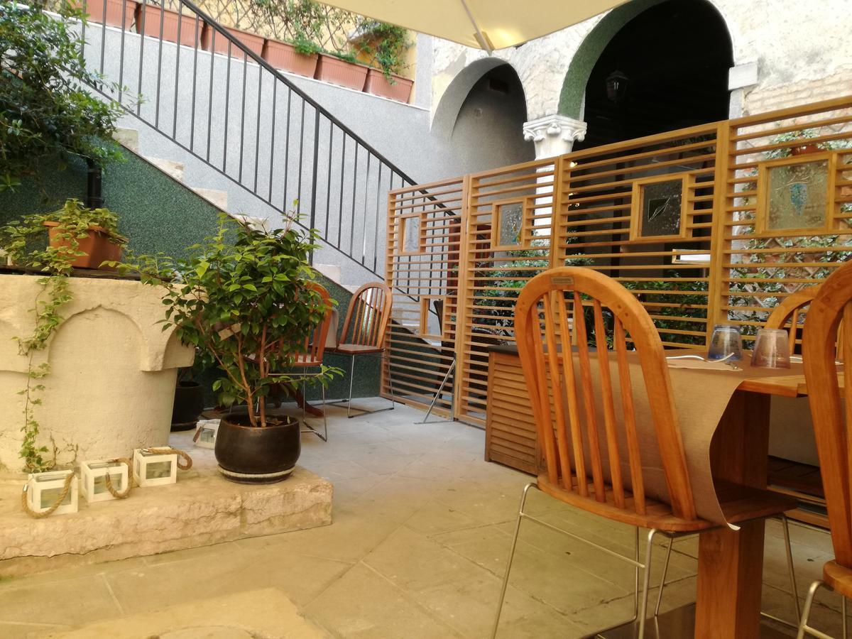La Corte Bed and breakfast